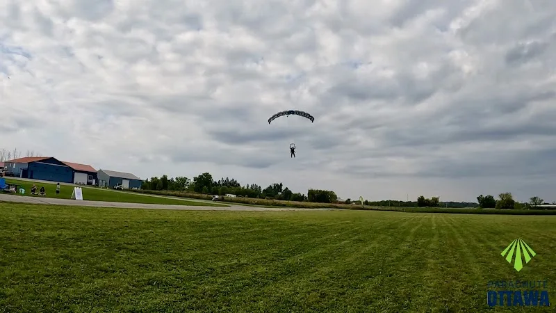 Parachute Ottawa 5