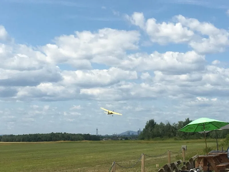 Parachutisme Atmosphair Inc. 2