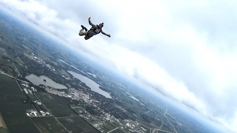 Skydive Northstar 5